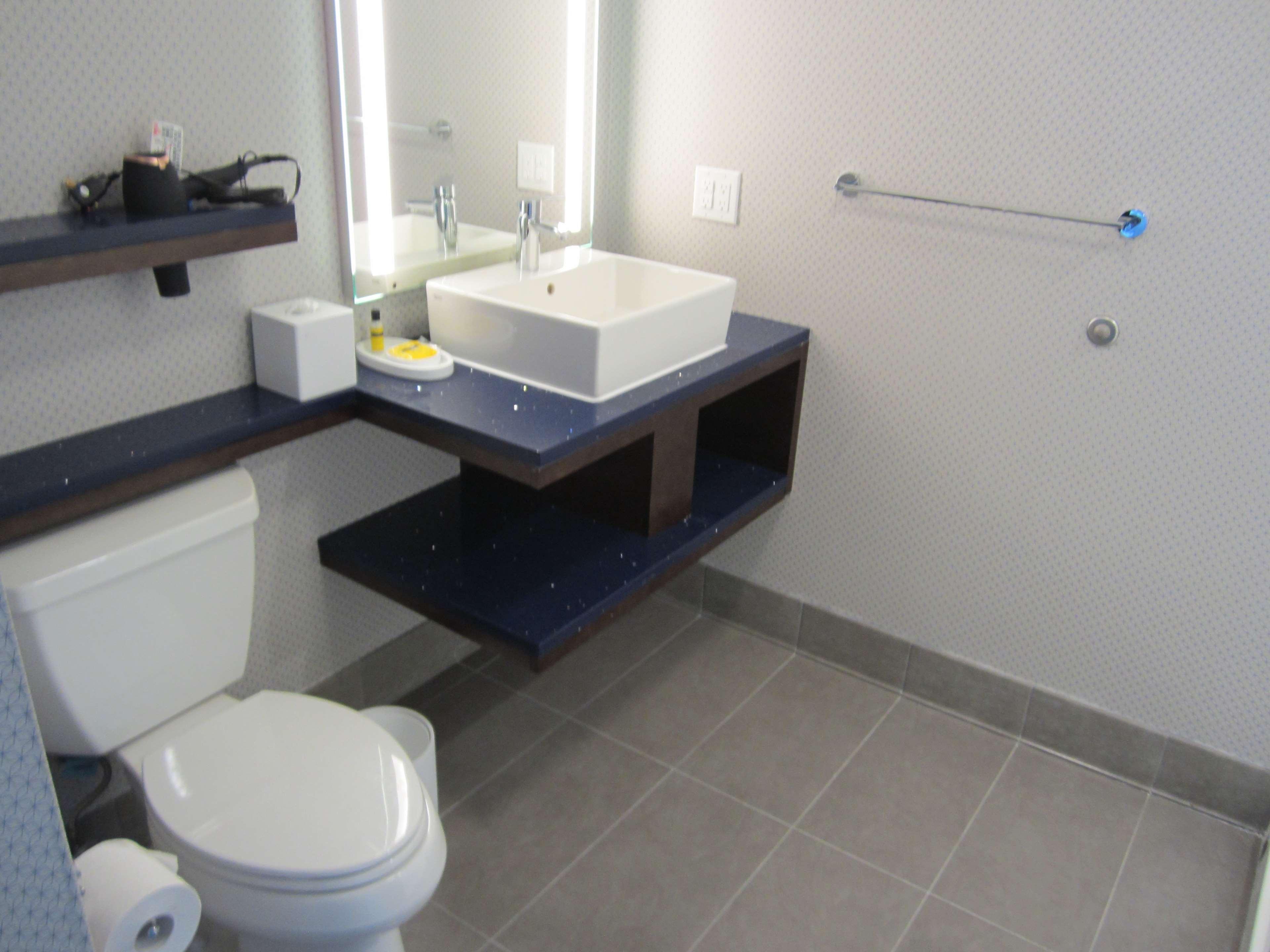 Glo Best Western Savannah-Gateway I-95 מראה חיצוני תמונה